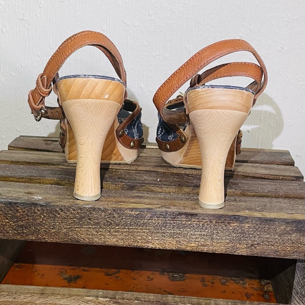 Burberry Wooden Platform Open Toe Heel Ankle Strap Sze 41 (US 10) Make An Offer! - Picture 8 of 10